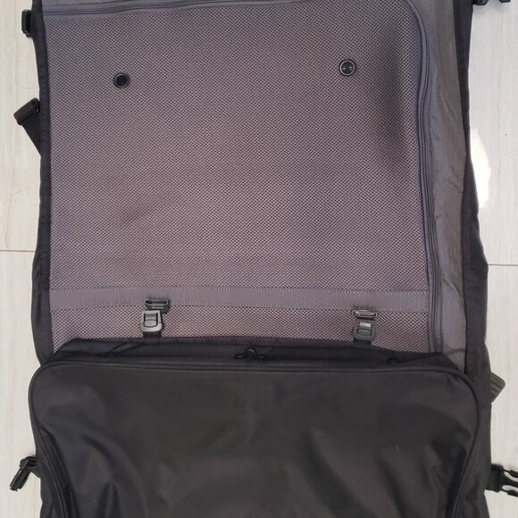 TUMI Garment Bag Tri-Fold Carry-On - Picture 5 of 8